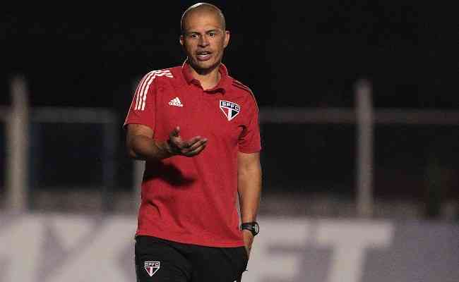 Pela 18ª vez nas quartas de final, Palmeiras reencontra São Paulo