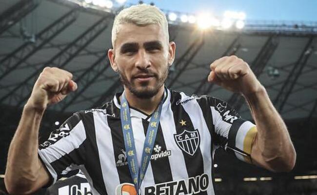 Zagueiro Junior Alonso foi o capito do Atltico em 2021, ano em que o clube conquistou Campeonato Mineiro, Brasileiro e Copa do Brasil