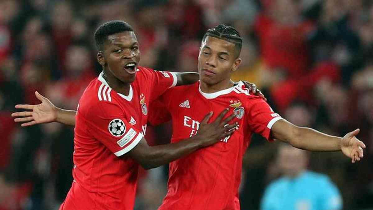 Chelsea e Benfica avançam para as quartas de final da Champions League