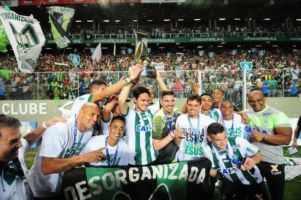 Festa do Amrica no Independncia com o bi da Srie B