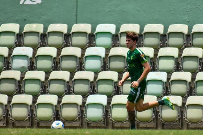 Reapresentao e treinamento do Amrica nesta segunda-feira (08/11), no CT Lanna Drumond, em Belo Horizonte, aps a derrota por 1 a 0 para o Atltico. 