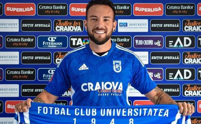 Ex-Cruzeiro, Giovanni Piccolomo foi apresentado pelo Fotbal Club Universitatea 1948