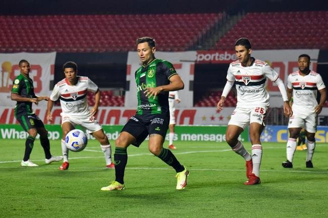 Fotos de So Paulo x Amrica, no Morumbi, pela 19 rodada do Brasileiro