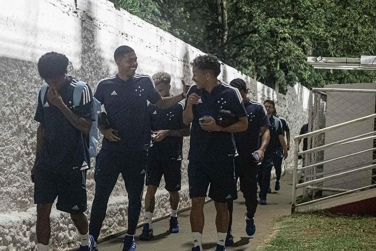 Fotos do jogo entre Vila Nova e Cruzeiro, no estdio Onsio Brasileiro Alvarenga (OBA), em Goinia, pela 35 rodada da Srie B do Brasileiro