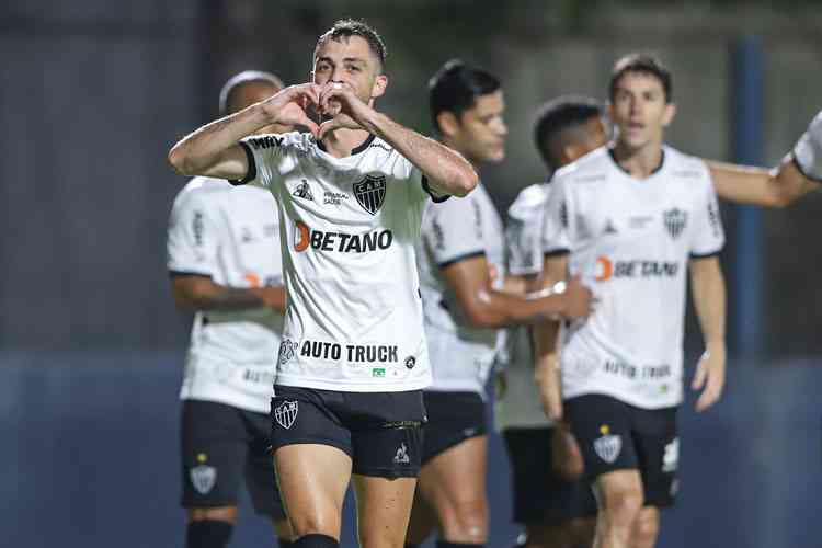 Réver contesta pensamento que o Galo tem tabela mais 'fácil' na