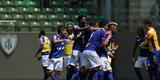Rafael Silva marcou gol sobre rival e comemorou imitando galinha
