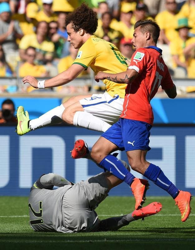 Vargas voltou ao Mineiro nas oitavas de final da Copa do Mundo de 2014, contra o Brasil. O atacante aproveitou um erro de Hulk para dar bela assistncia para Alexis Snchez empatar o jogo por 1 a 1. O jogador foi substitudo no segundo tempo e viu do banco de reservas a eliminao chilena na disputa de pnaltis.