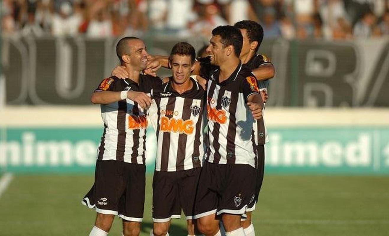 Camisa do Atltico em 2010