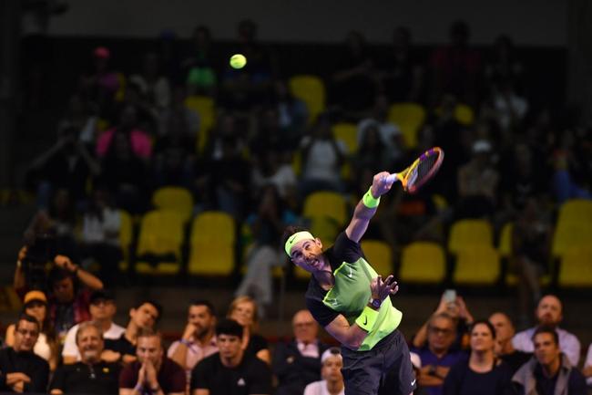 Ginásio Mineirinho, em BH, recebeu duelo histórico que fez parte da turnê do espanhol Rafael Nadal na América do Sul. Ele enfrentou o norueguês Casper Ruud, número 3 do mundo. No Brasil, apenas a capital mineira recebeu o multicampeão