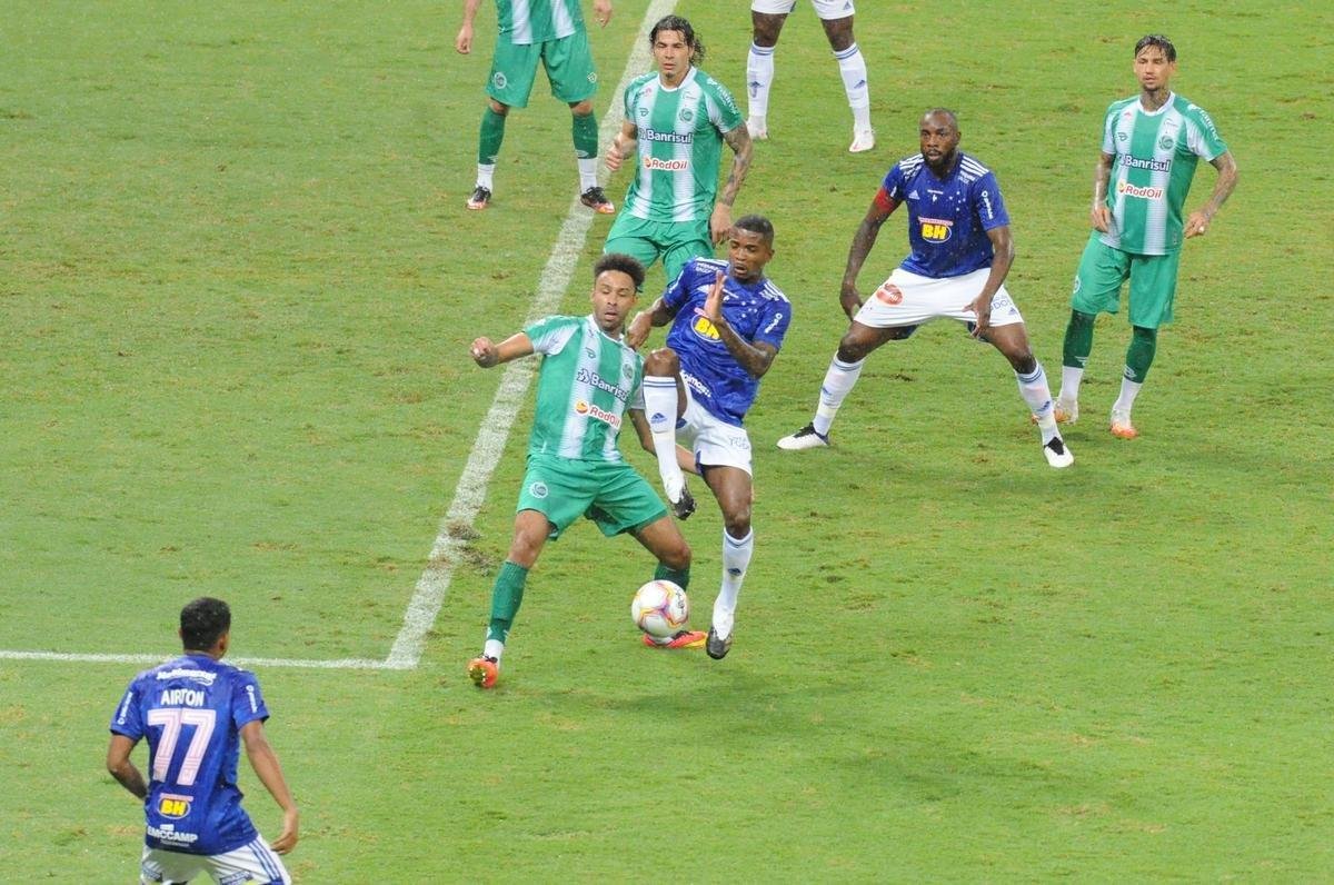 Cruzeiro x Juventude: fotos do jogo desta sexta-feira, no Mineiro, pela 16 rodada da Srie B