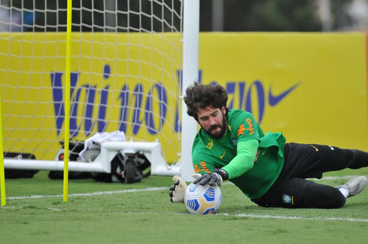 Seleo Brasileira realizou treinamento na tarde deste sbado (29/1) na Toca da Raposa II