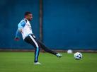 Grmio: Renato testa trio recuperado de leso em jogo-treino; veja como foi