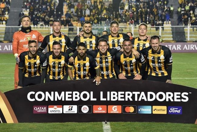 The Strongest (briga por vaga no Grupo B)