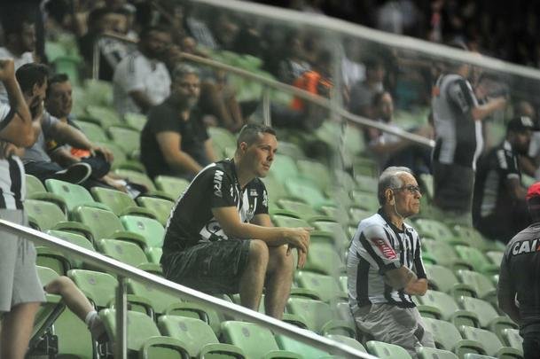 Equipes se enfrentam em jogo adiado da 21 rodada do Campeonato Brasileiro