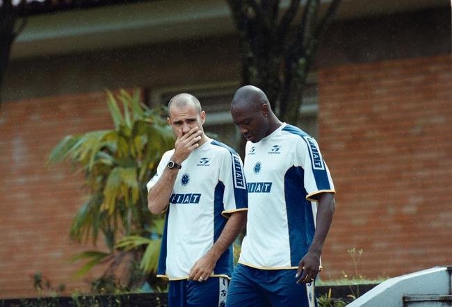Fotos da passagem do jogador Rinc�n pelo Cruzeiro, em 2001.  Ele faleceu aos 55 anos nesta quarta-feira (13/4/2022), ap�s sofrer acidente automobil�stico em Cali, na Col�mbia, no dia 11.