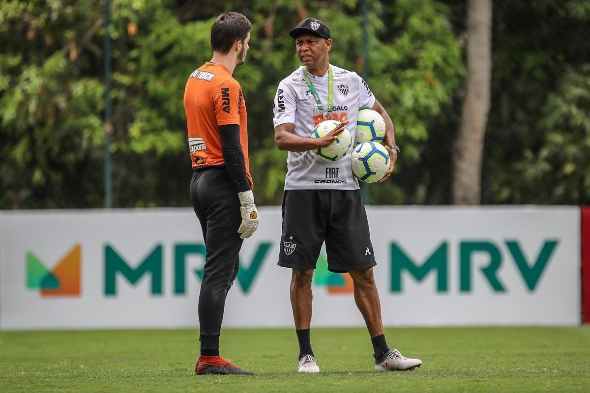Com Sette Cmara em campo, Atltico se prepara para jogo contra o So Paulo