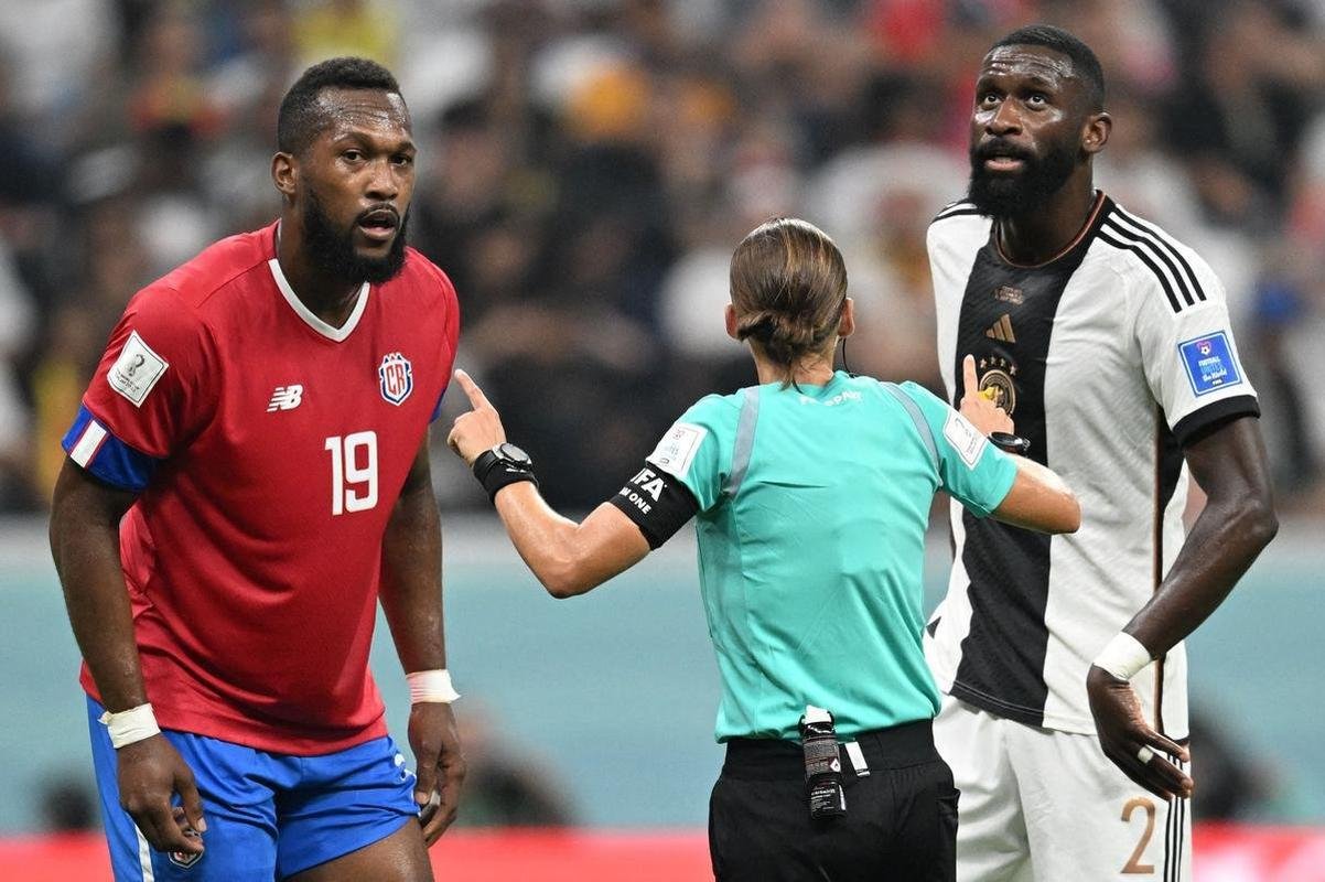 No Estdio Al Bayt, Costa Rica e Alemanha duelaram pela terceira ltima rodada do Grupo E da Copa do Mundo do Catar