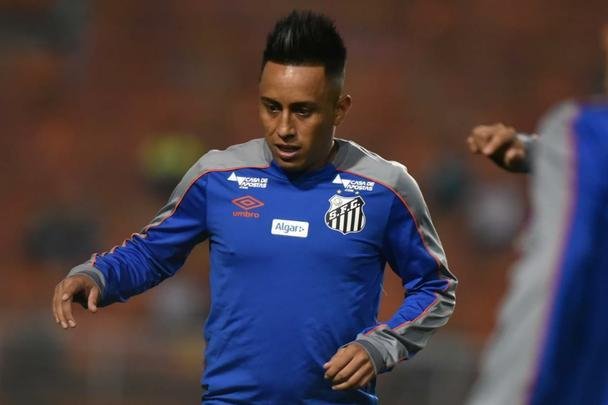 Cueva (Santos): meia, 27 anos, quatro jogos