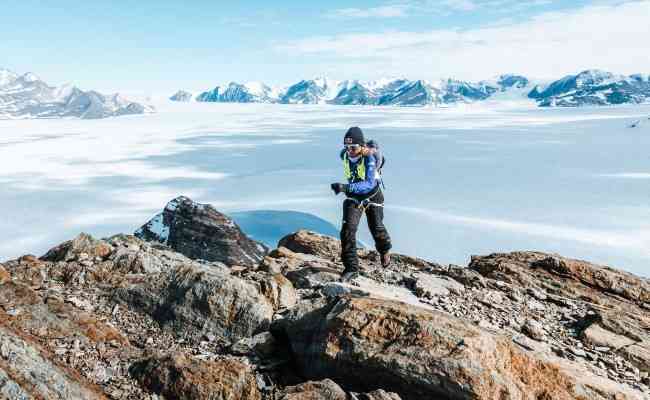 Fernanda fez o menor tempo da histria na subida do Monte Vinson (6h40min) e o menor tempo na soma subida e descida sem auxlio de oxignio