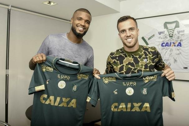 Amrica fez festa para o lanamento do seu terceiro uniforme