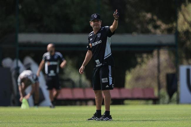 Na manh deste domingo (25/9), o Atltico concluiu mais um treino para encarar o Palmeiras, em partida vlida pela 28 rodada da Srie A do Campeonato Brasileiro.