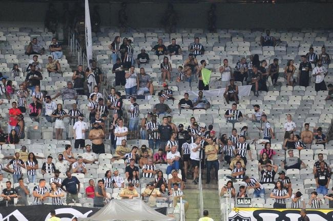Fotos da torcida do Atltico na partida contra o Juventude, no Mineiro, pela 34 rodada do Campeonato Brasileiro