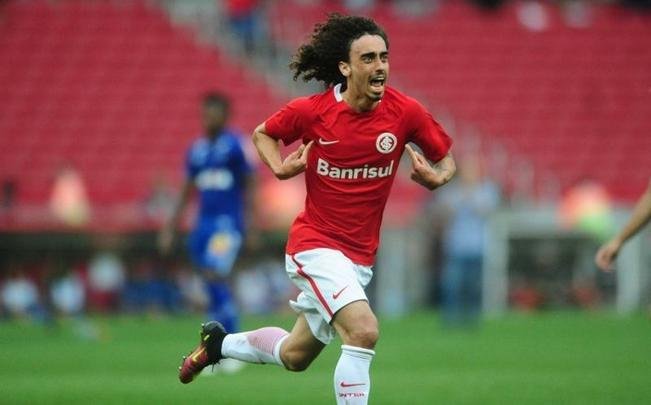 Imagens da vitória do Internacional sobre o Cruzeiro, por 1 a 0, no Beira-Rio, em Porto Alegre