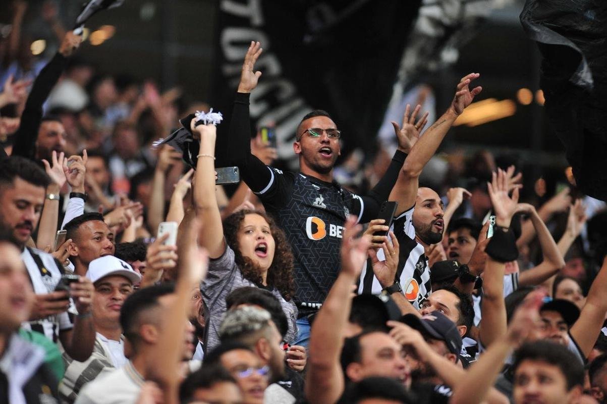 Atltico 2 x 0 Flamengo: fotos do golao de Ademir sobre o Flamengo na Copa do Brasil