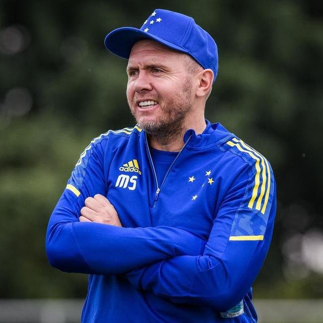 Jogadores do Cruzeiro realizaram primeiro treino sob comando de Mozart nesta sexta-feira (11/06)