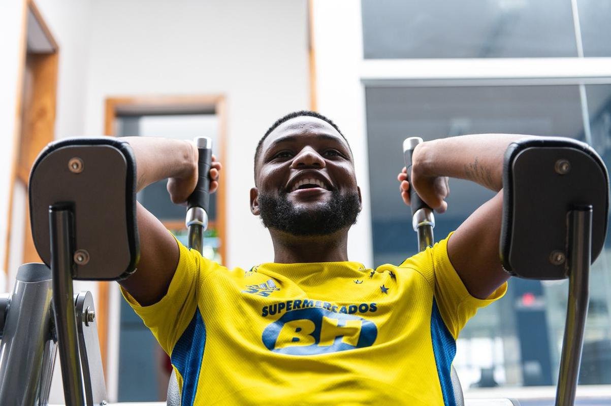 Imagens do treino do Cruzeiro na Toca da Raposa II nesta tera-feira (21/09)