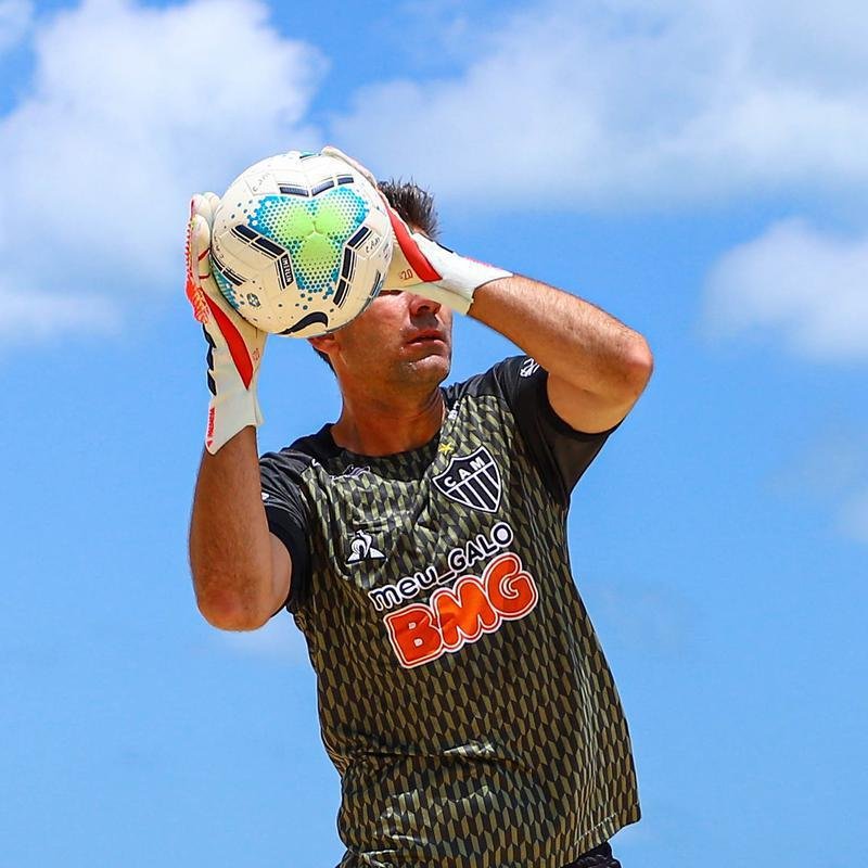 Jogadores do Atltico treinaram na Praia do Mucuripe, em Fortaleza
