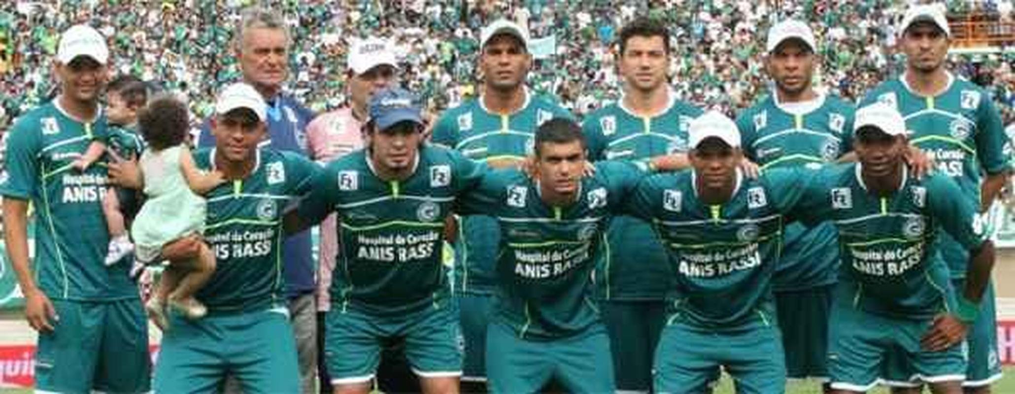 Gois (3) - Gois (1999 e 2012), Atltico-GO (2016)
