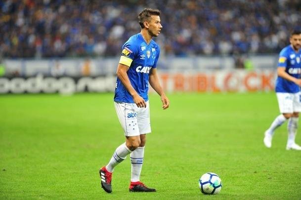 Fotos do segundo tempo, no Mineiro: Bruno Henrique fez 2 a 1 para o Santos e levou deciso para os pnaltis