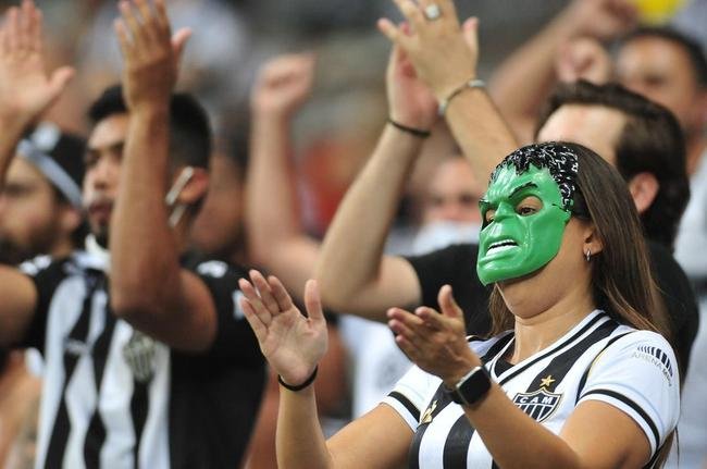 Fotos da torcida do Galo no Mineiro durante a semifinal da Copa Libertadores entre Atltico e Palmeiras (Alexandre Guzanshe/EM/DAPress 28/9/2021)