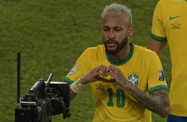 Brasil e Peru se enfrentaram pela segunda rodada do Grupo B da Copa Amrica