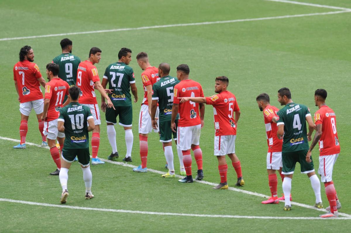 Fotos da vitria do Tombense sobre o Uberlndia pela final da Recopa Mineira