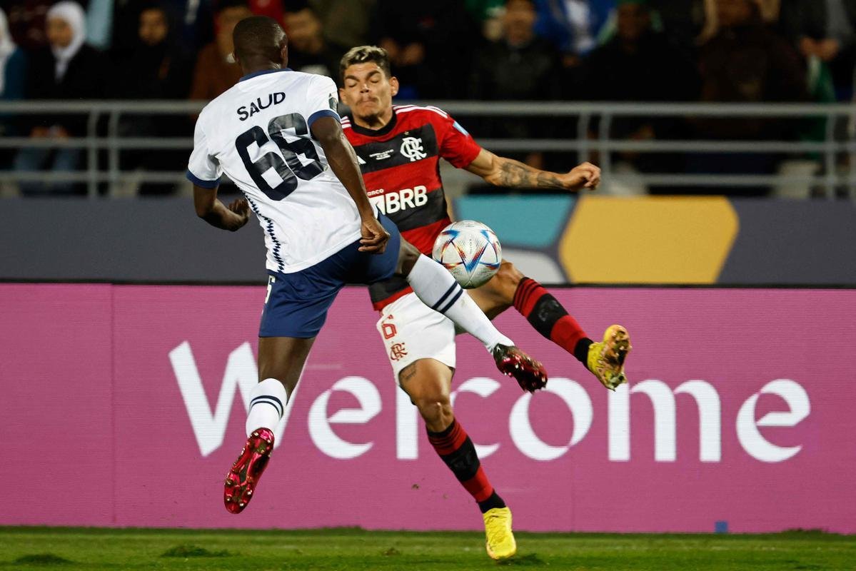 Partida entre Flamengo e Al Hilal, pelo Mundial de Clubes da Fifa, ocorreu no Estdio Ibn-Batouta, em Tnger, no Marrocos