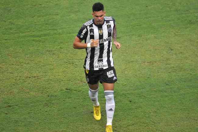 Everson chega a nove pênaltis defendidos com a camisa do Atlético -  Superesportes