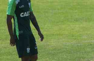 Adilson comandou o primeiro treino no Amrica nesta quarta-feira