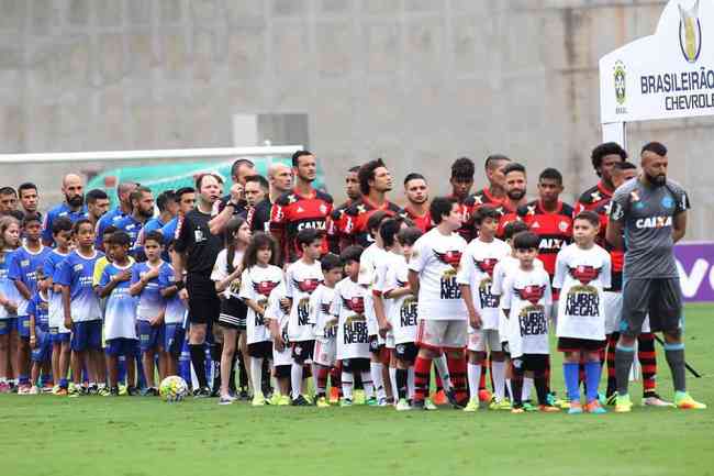 A Gazeta  Dirigentes do Cruzeiro avaliam trazer jogo para o Kleber Andrade