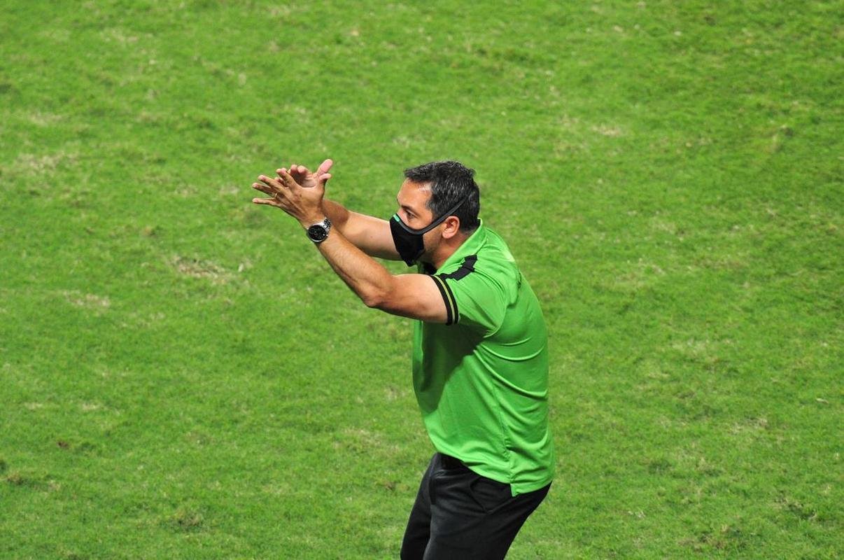 Fotos do jogo entre Amrica e So Paulo, no Independncia, em BH, pela ltima rodada do Campeonato Brasileiro de 2021