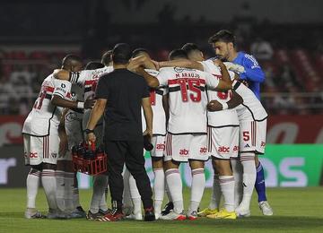 Tricolor desafia histórico de nunca ter vencido o Corinthians em clássicos na Neo Química Arena neste domingo (14)