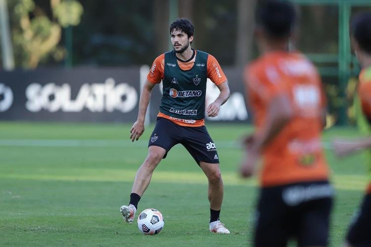 Fotos do treino do Atlético antes da viagem para a Argentina
