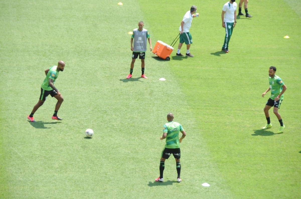 Equipes se enfrentaram neste sbado, pela 13 rodada da competio