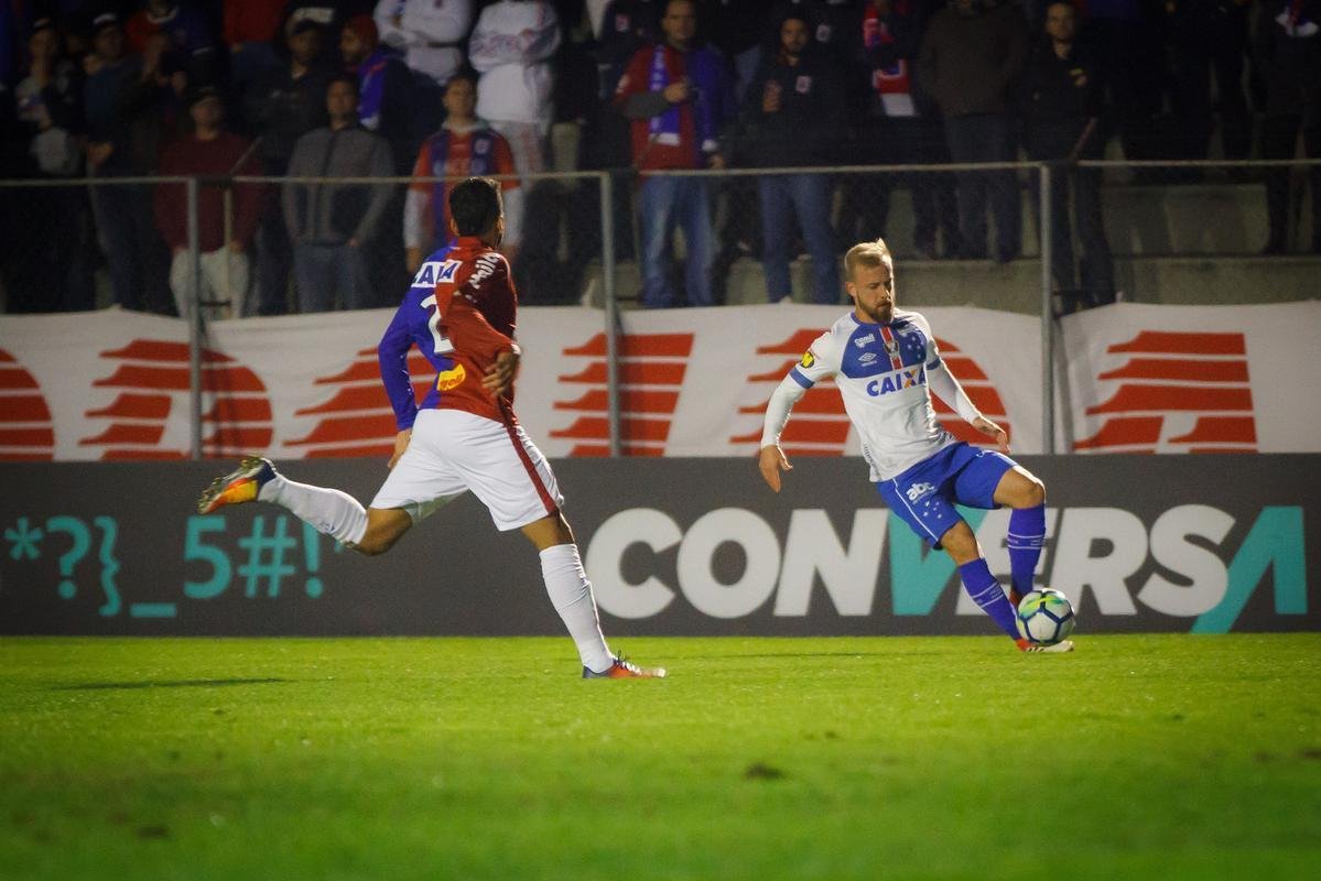 Fotos de Paran x Cruzeiro, na Vila Capanema, em Curitiba, pela 12 rodada do Campeonato Brasileiro