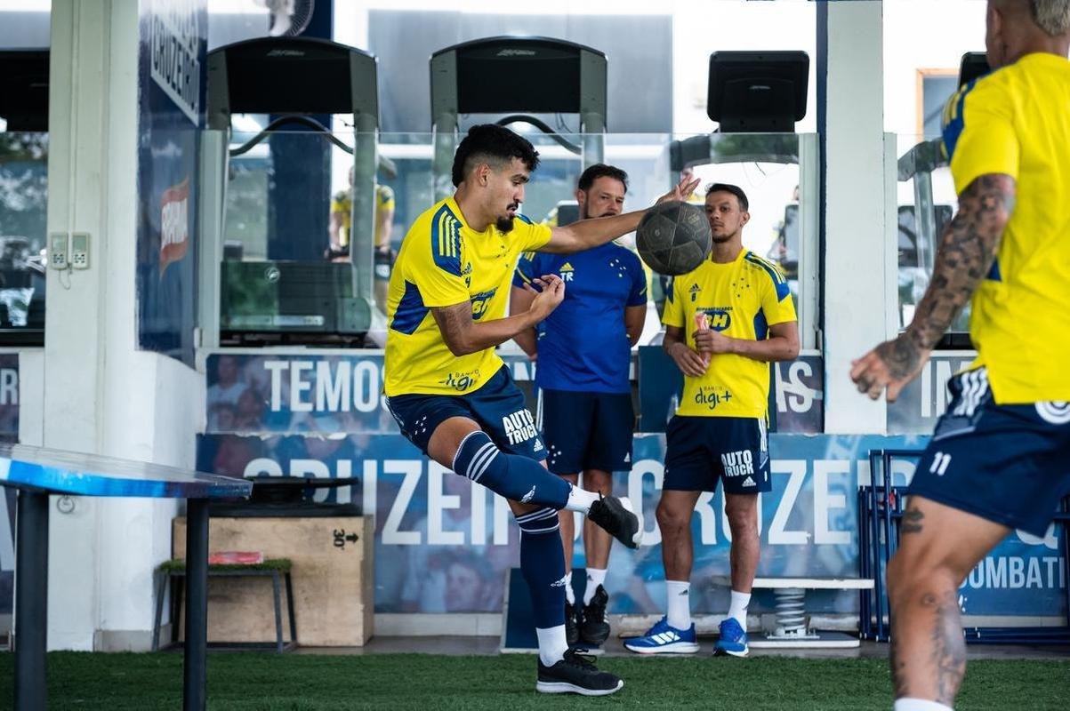 Fotos do treino do Cruzeiro desta tera-feira (26/10) na Toca II