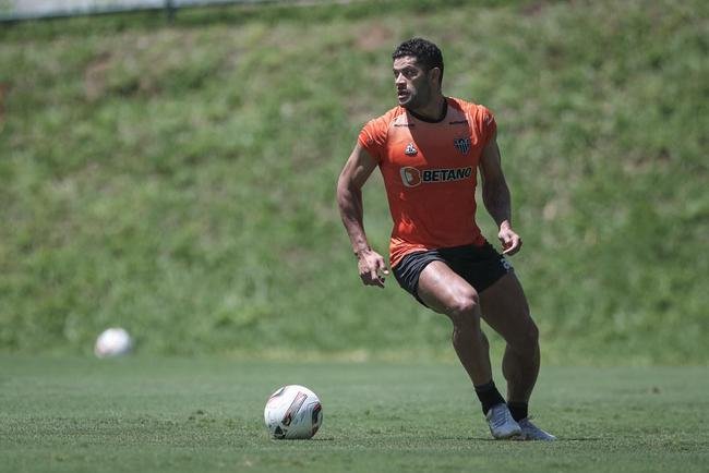 Atl�tico segue prepara��o para o cl�ssico; veja fotos