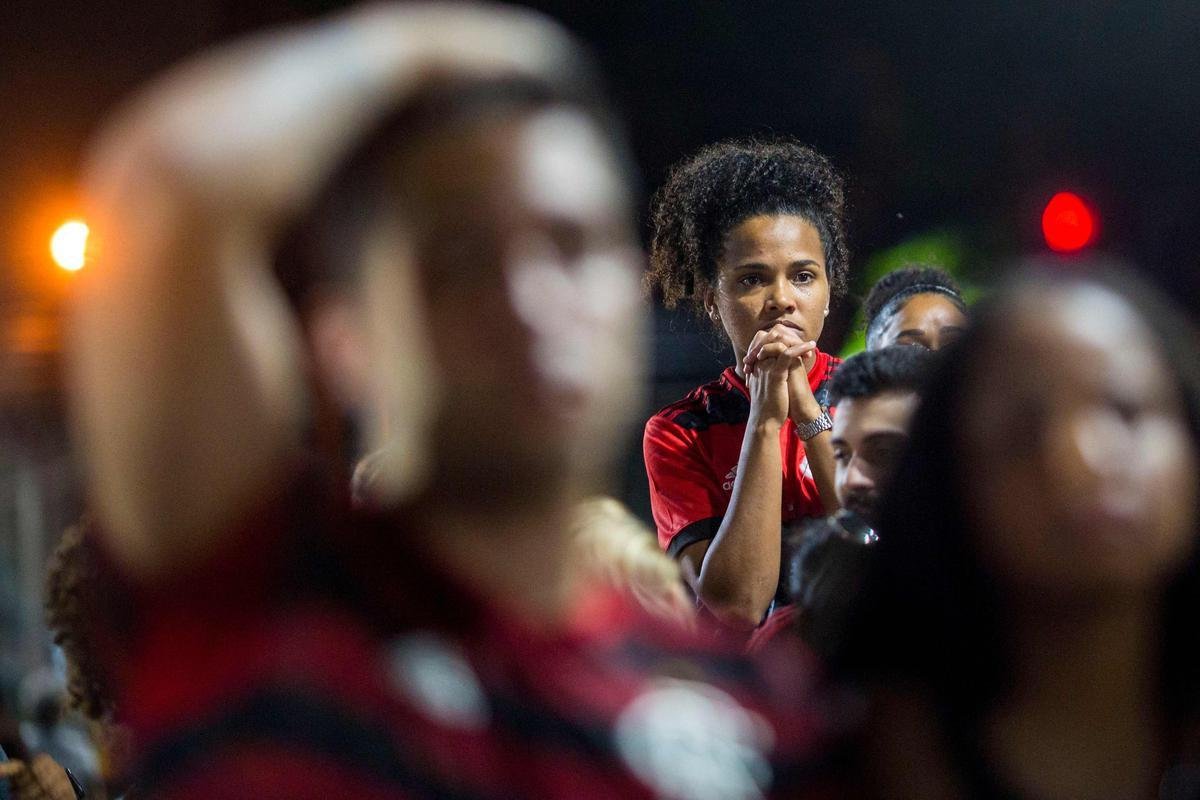 Tristeza dos torcedores do Flamengo na derrota para o Palmeiras