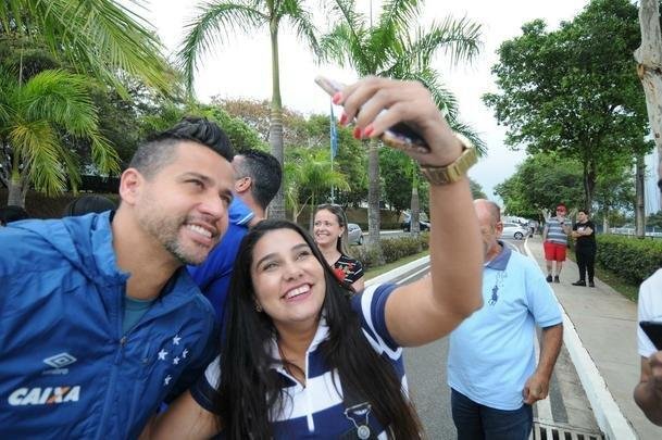 Toca da Raposa II teve sexta-feira descontrada por conta da volta de Ded  Seleo
