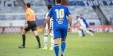Cruzeiro estreou novo uniforme do centen�rio na vit�ria por 1 a 0 sobre o Athletic, no Mineir�o, pelo Mineiro. Vers�o � completamente azul, fugindo � tradi��o do clube de ter o cal��o e os mei�es brancos.